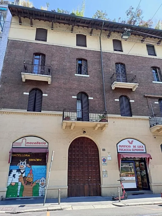 Charming Design Apartment Into Navigli District Milano